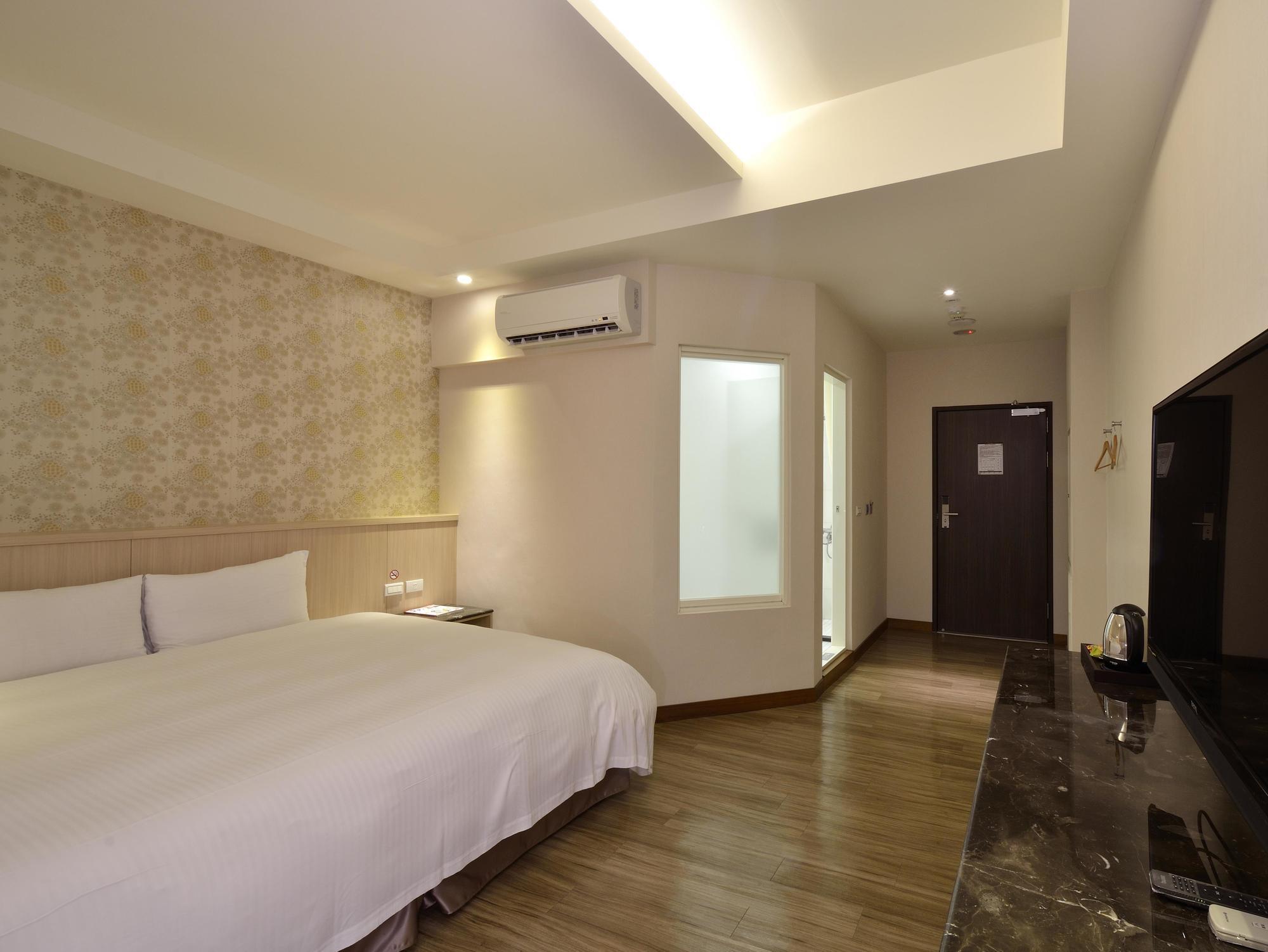 Fupin Hotel Kota Hualien Bagian luar foto